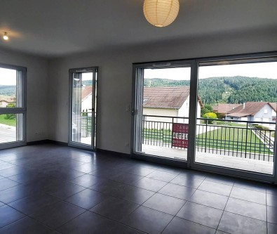 MOUTHE - APPARTEMENT T3 NEUF - GARAGE - BALCON