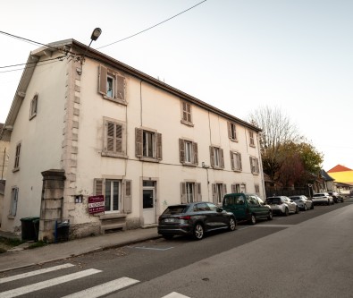 PONTARLIER : APPARTEMENT T1 BIS - IDEAL INVESTISSEMENT LOCAT